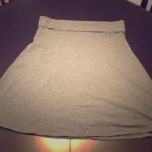 Grey knit skirt